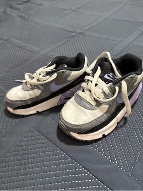 Nike air max 90 LTR Kids Sneakers in Gray, Black and Light Purple size 10C